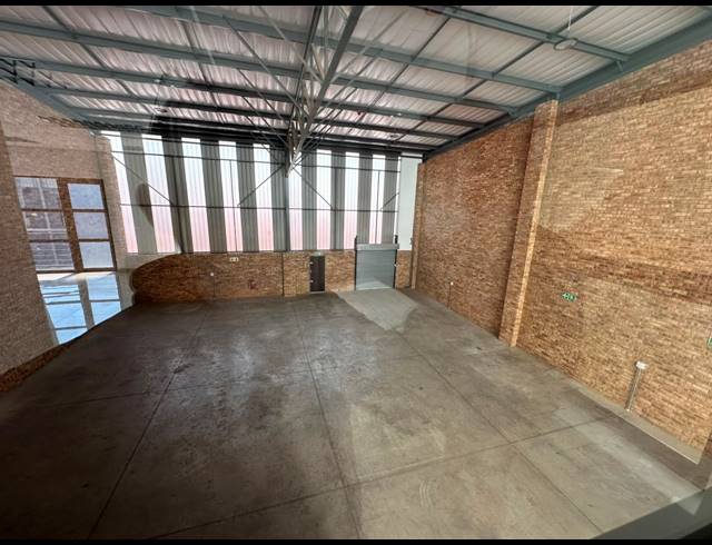 414M² WAREHOUSE TO LET IN KYA SANDS